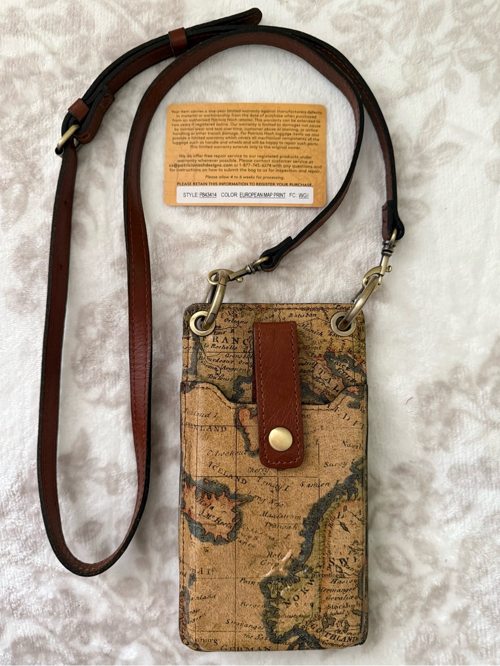 NEW Patricia Nash Farleigh Phone Wallet Leather Crossbody Phone Case